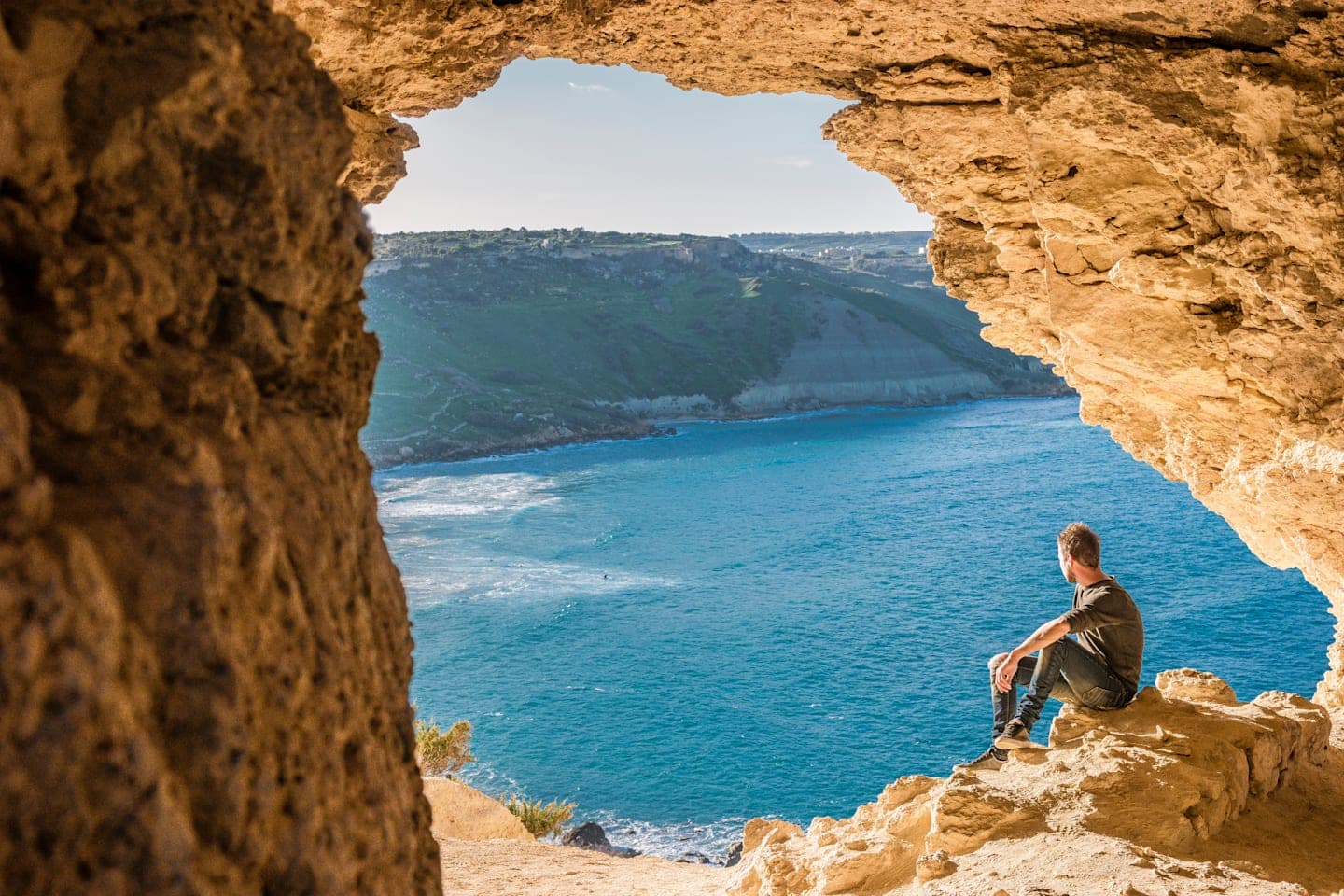 Jeeptour van een hele dag met boottocht in Gozo thumbnail